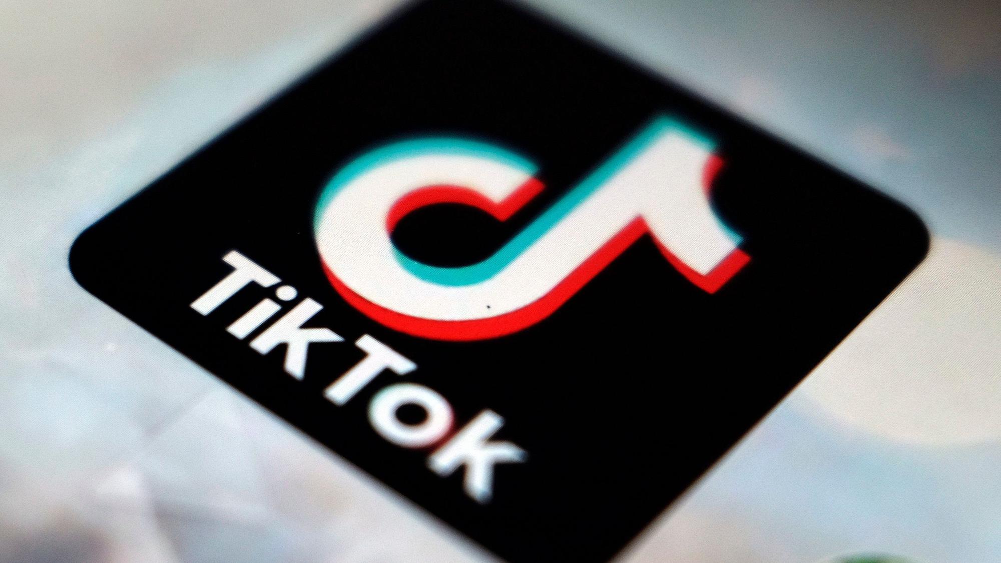 Tiktok-Logo auf einem Smartphone