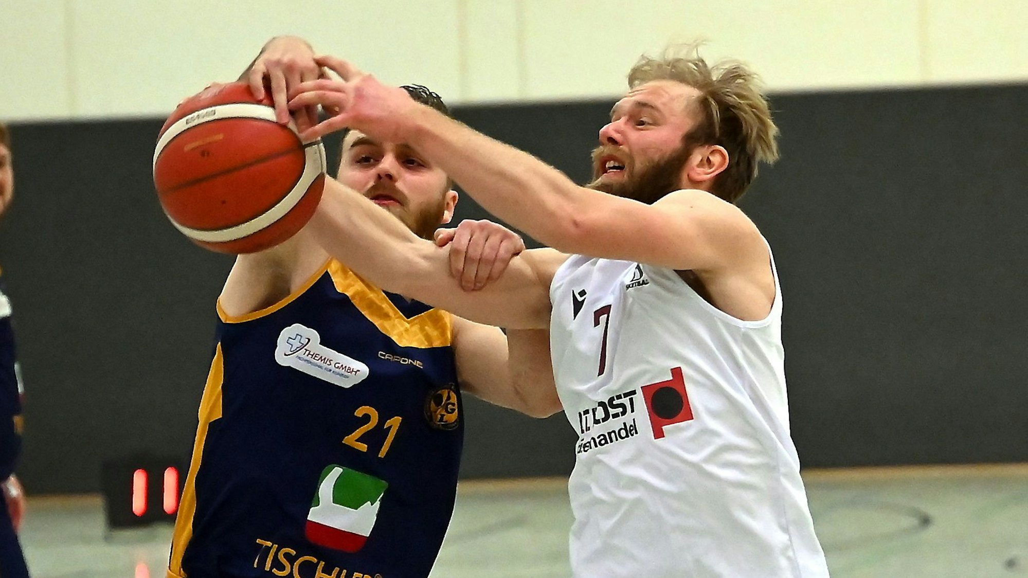 02.04.2022. Basketball Leichlingen-Kamp Lintforth
rechts: Kai Behrmann (Leichlingen)
Foto: Uli Herhaus