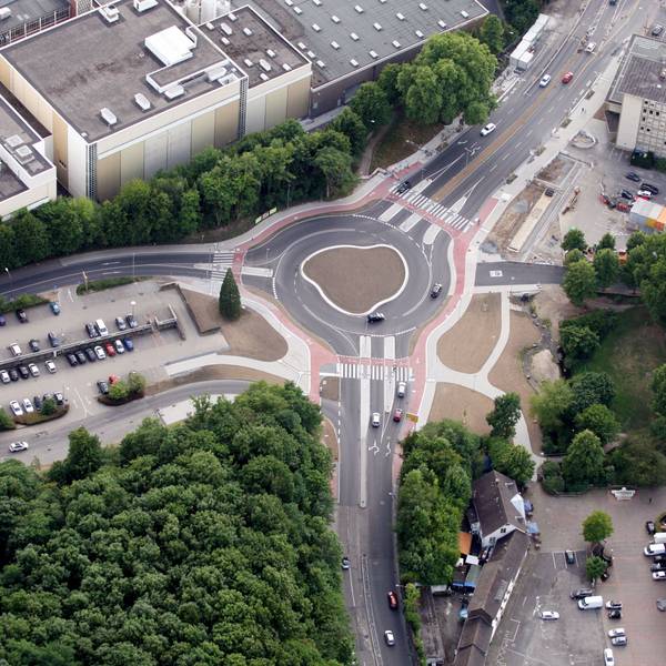 Luftbild vom Turbokreisel in Bergisch Gladbach.