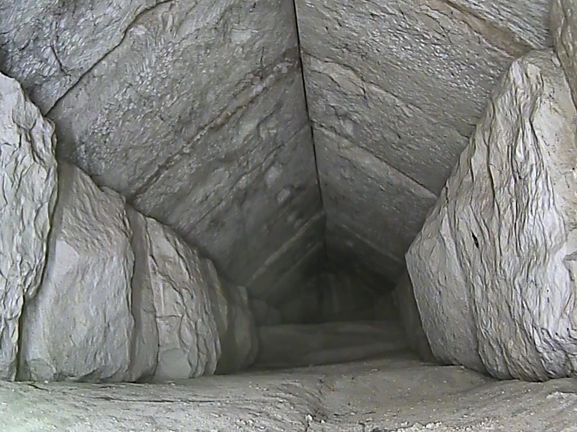 Bislang war die neue Kammer in der Cheops-Pyramide von Gizeh nur eine auf Messdaten beruhende Vermutung, nun lässt sich ihre Existenz aber bestätigen (undatierte Aufnahme).