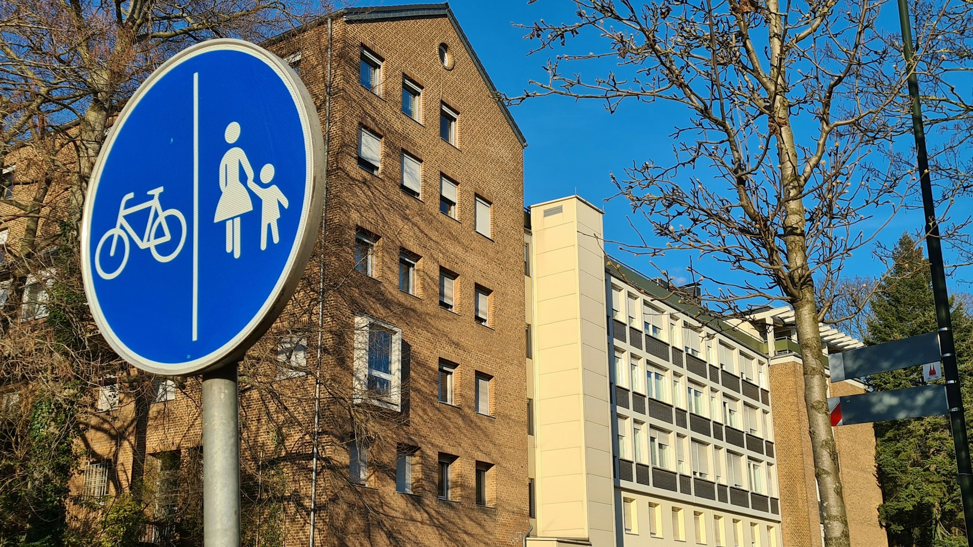 Das Kloster Mater Salvatoris.