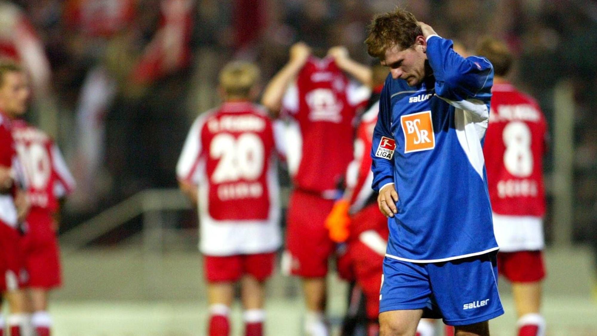 Im Oktober 2002 verlor Steffen Baumgart mit Union Berlin 0:7 beim 1. FC Köln.