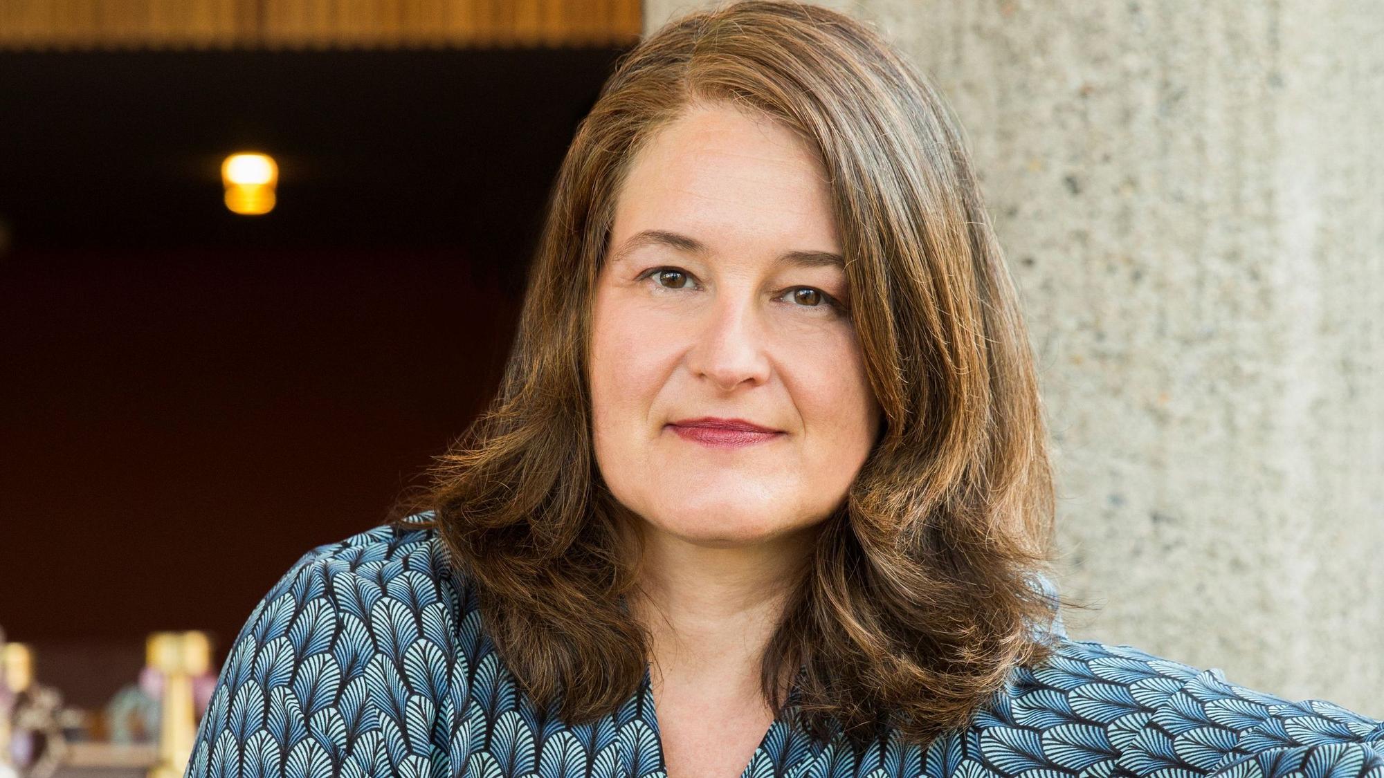 Foto von der Journalistin Birte Meier, zu dem Interview über ihr neues Buch "Equal Pay Now!", bereitgestellt von Nina Tesenfitz, Tesenfit Kommunikation.