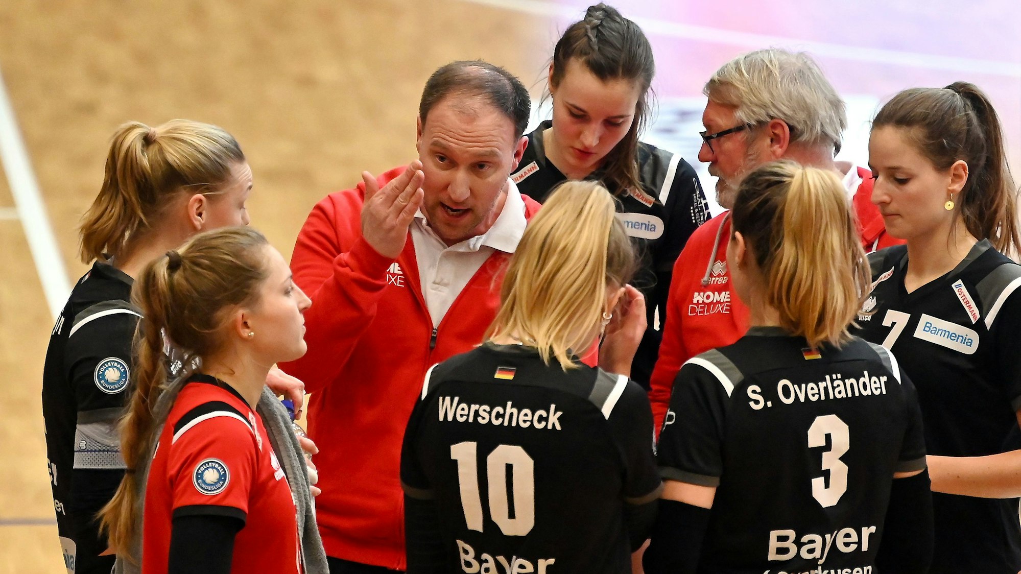 11.02.2023, Volleyball-Bayer Leverkusen-Berlin
TR: Dirk Sauermann (Bayer)
Foto: Uli Herhaus