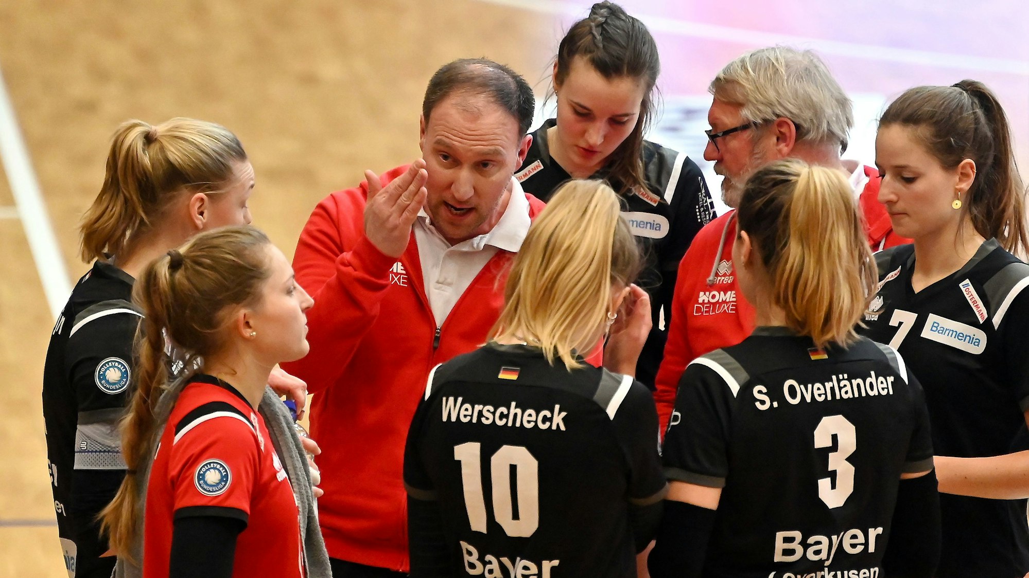 11.02.2023, Volleyball-Bayer Leverkusen-Berlin
TR: Dirk Sauermann (Bayer)
Foto: Uli Herhaus
