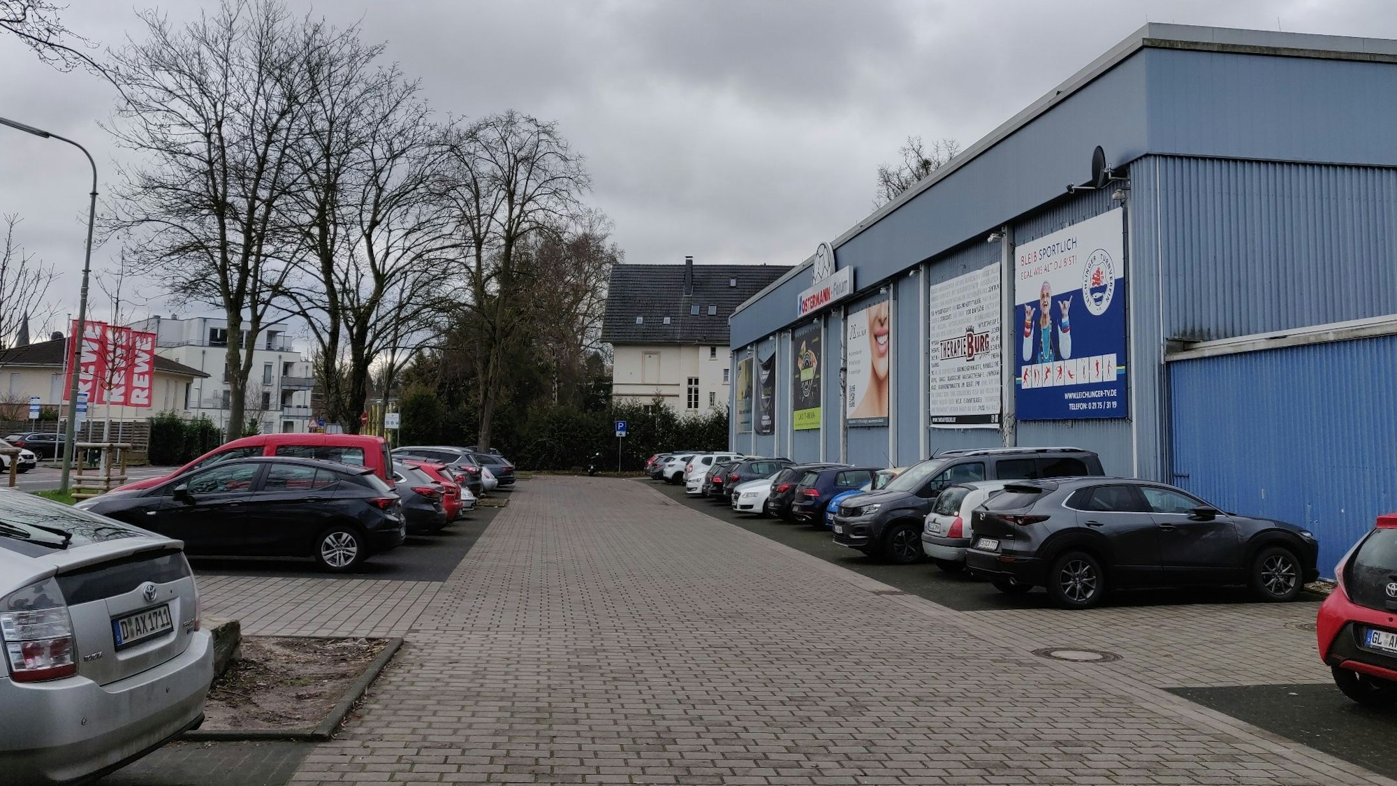 Parkplatz an der Sporthalle Am Hammer in Leichlingen