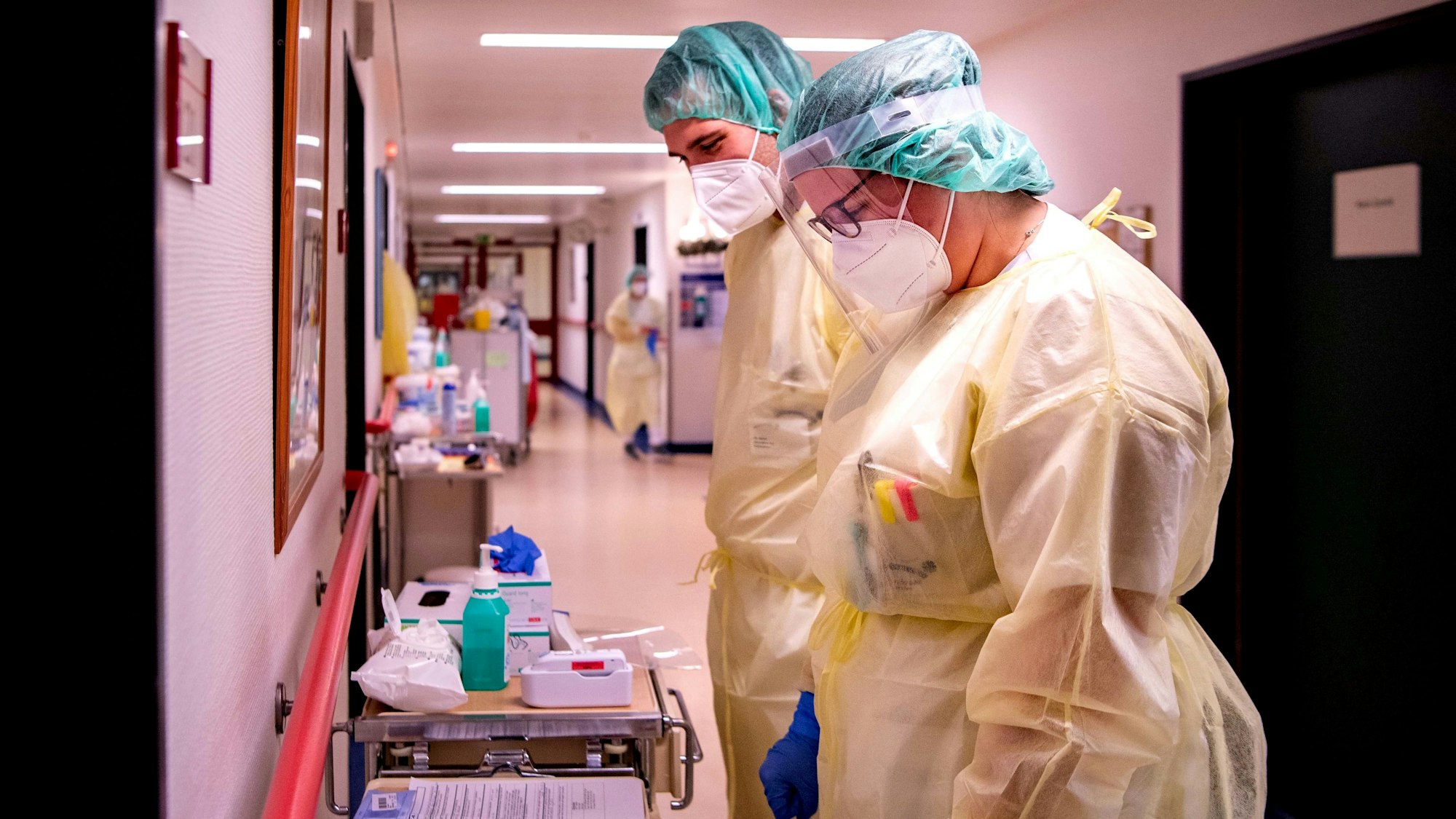 Die Krankenhäuser im Kreis Euskirchen bereiten sich auf die Energiekrise vor. Aber auch Personalmangel und Corona beschäftigt die Krankenhäuser weiter.