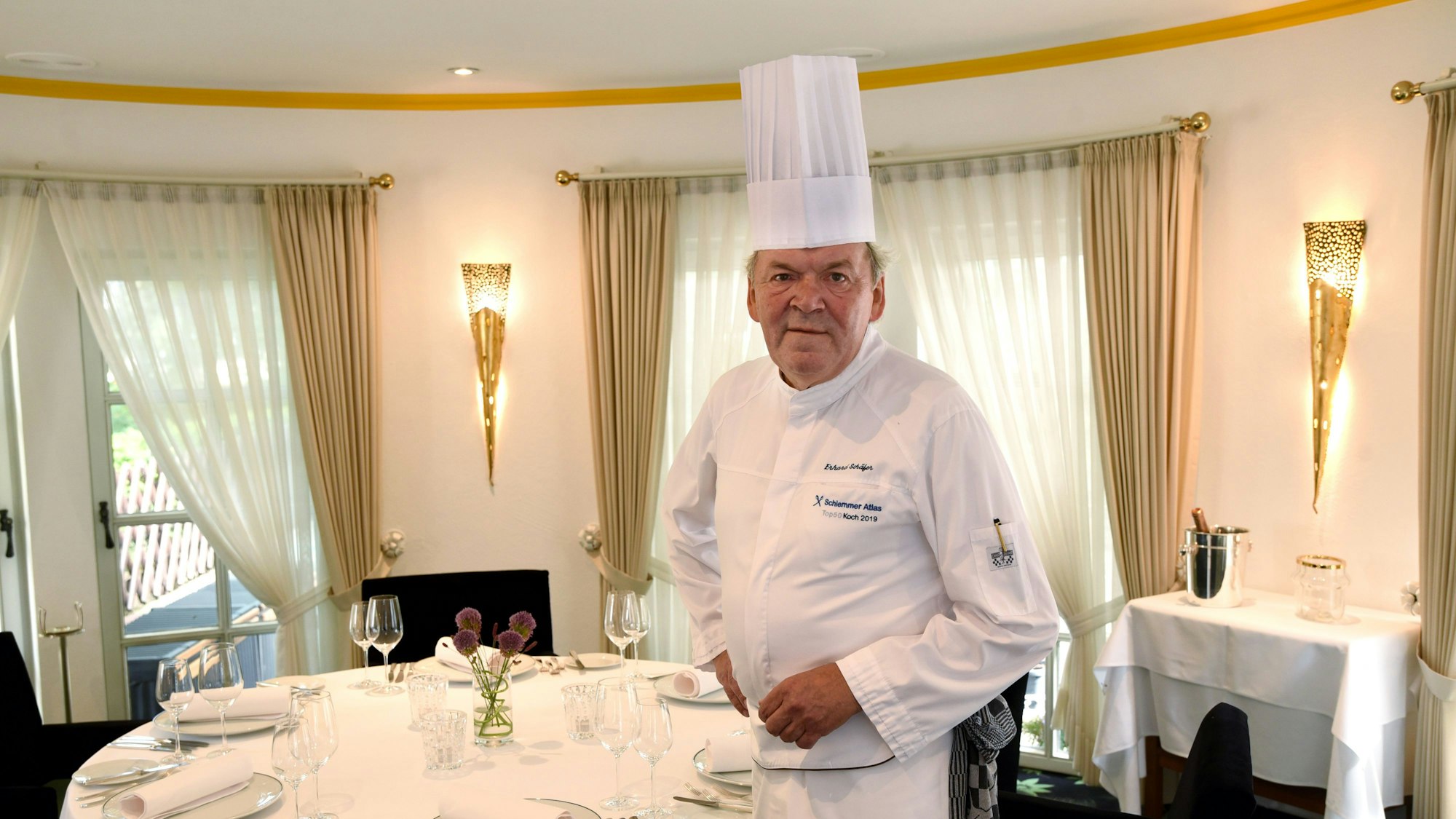 Erhard Schäfer in seinem Restaurant.