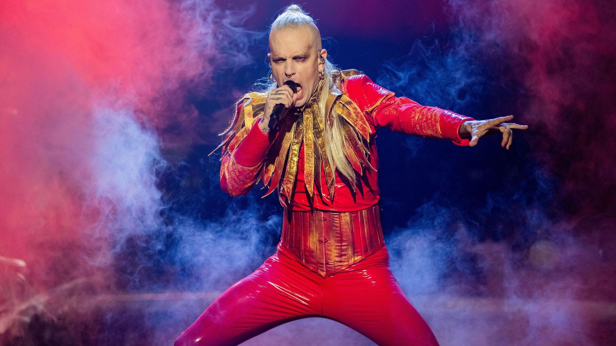 Chris Harms, Sänger von Lord Of The Lost, steht bei den Proben zu "Eurovision Song Contest 2023 - Unser Lied für Liverpool" auf der Bühne.