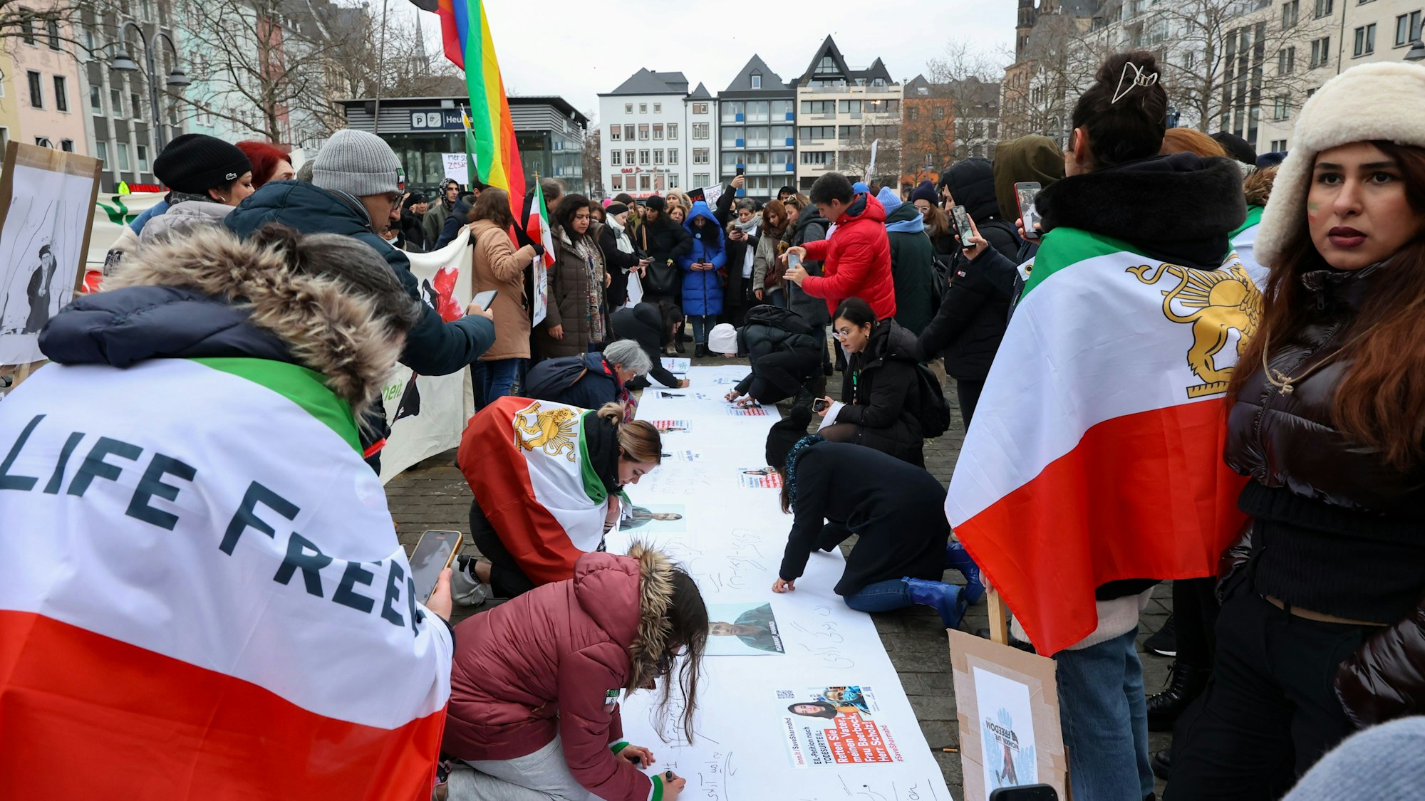 Iran-Demo auf dem Heumarkt