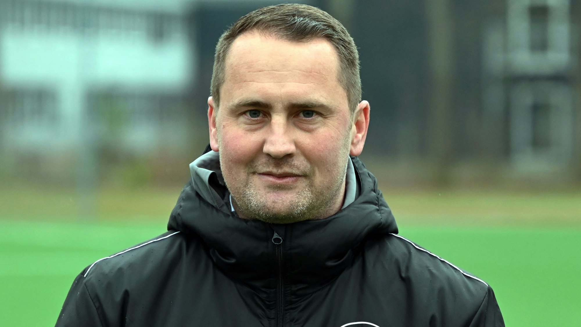 20.03.2022, Fussball-Schlebusch-Lindenthal
Trainer: David Gsella (Lindenthal)
Foto: Uli Herhaus