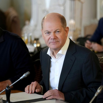 Kabinettsklausur in Meseberg: Kanzler Olaf Scholz (SPD) neben Bundeswirtschaftsminister Robert Habeck (Grüne)