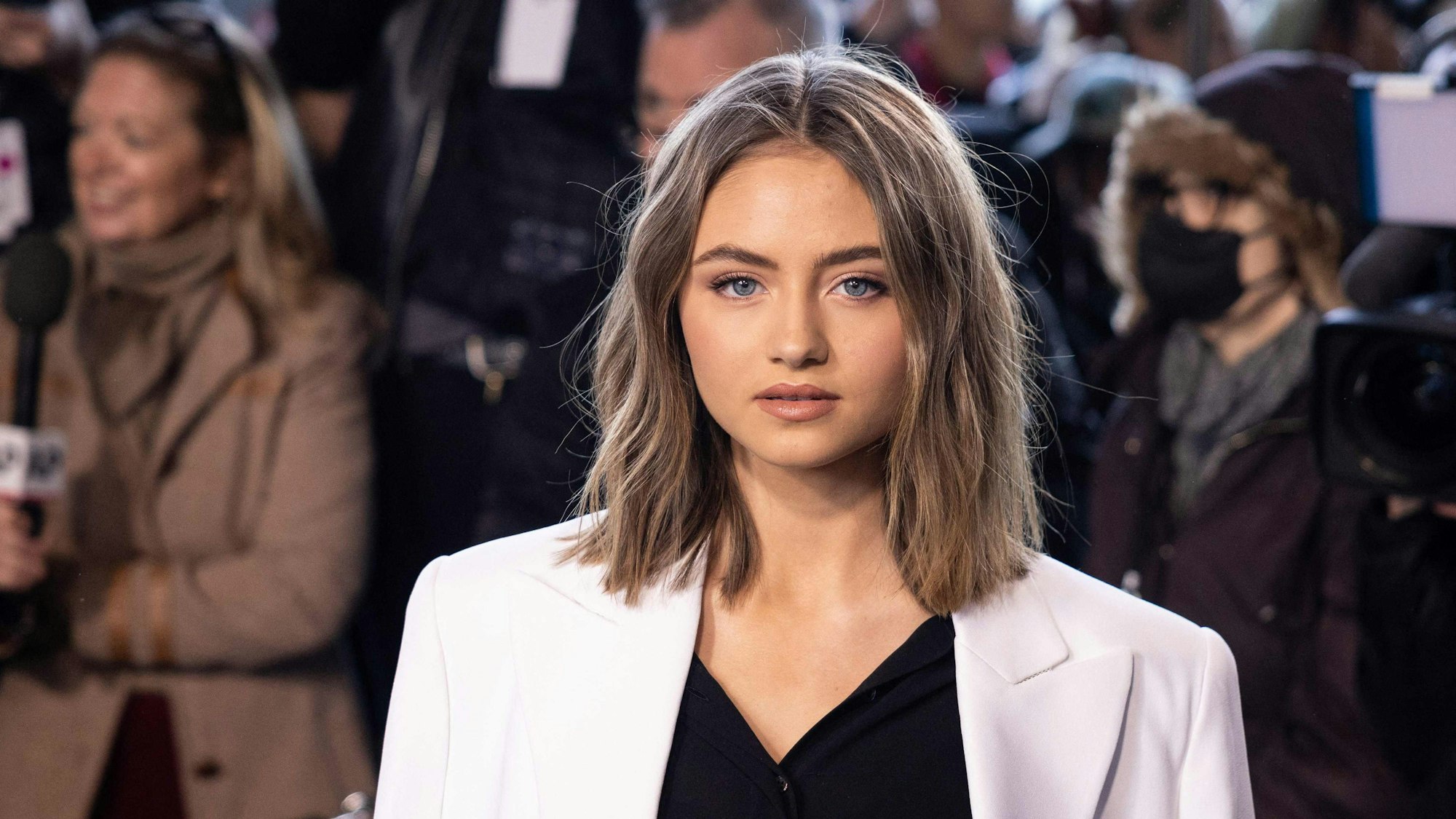 Leni Klum attends the Michael Kors runway show during New York Fashion Week in New York City on February 15, 2023. (Photo by Yuki IWAMURA / AFP)