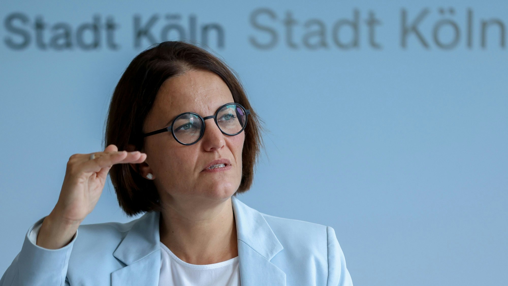 Das Bild zeigt Stadtkämmerin Dörte Diemert.