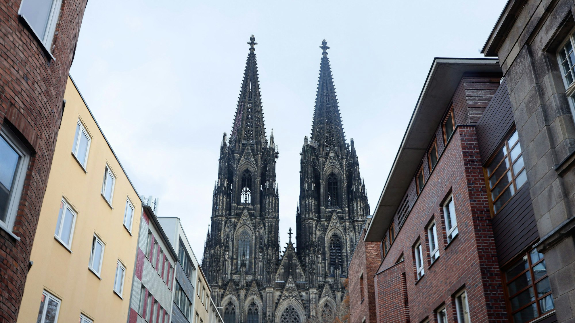 24.12.2022,Köln: Wetter an Heiligabend. DomplatteFoto:Dirk Borm
