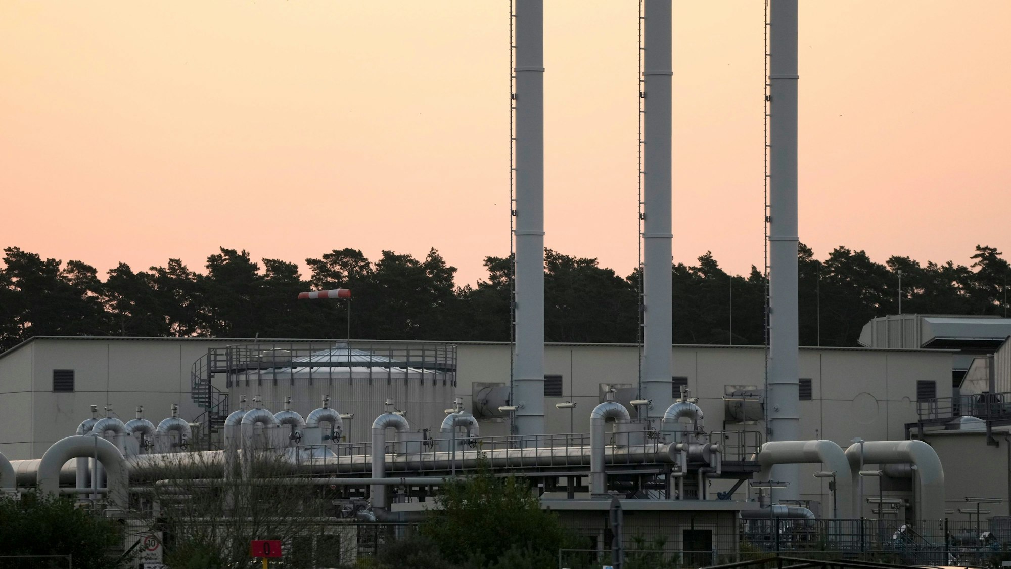 Die Anlage der Erdgas-Pipeline Nord Stream 1 in Lubmin (Mecklenburg-Vorpommern)