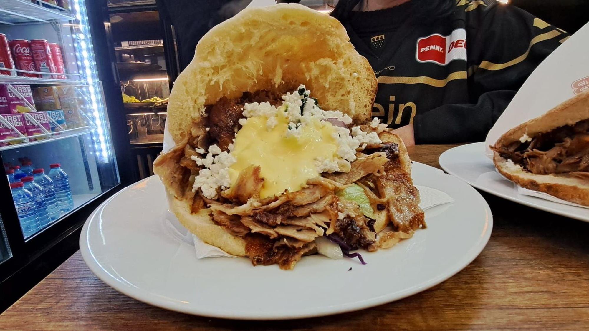 Der Döner im Düxer Grill in Deutz