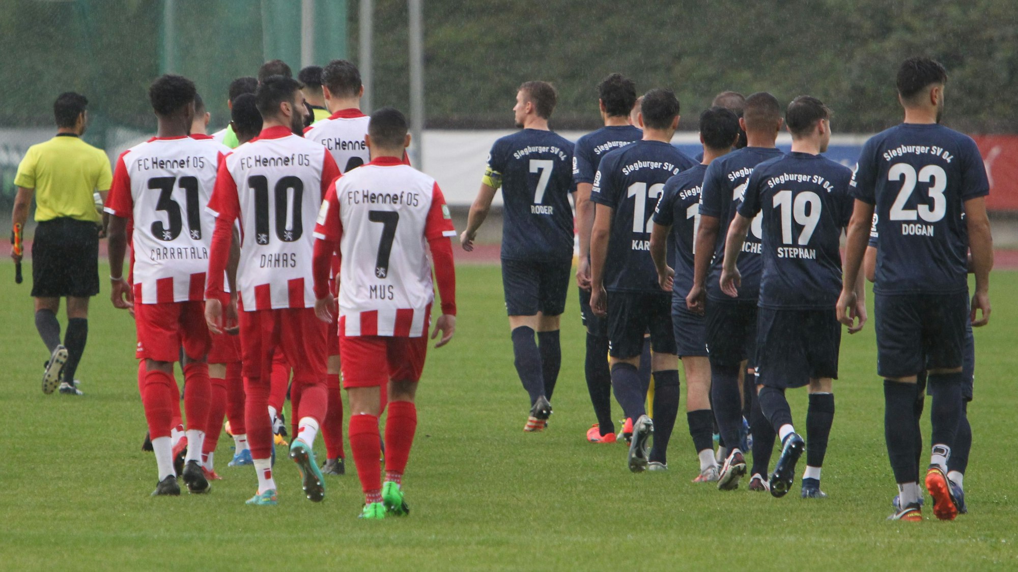 Diese Fußballer haben es am Wochenende in die Elf des Tages geschafft.