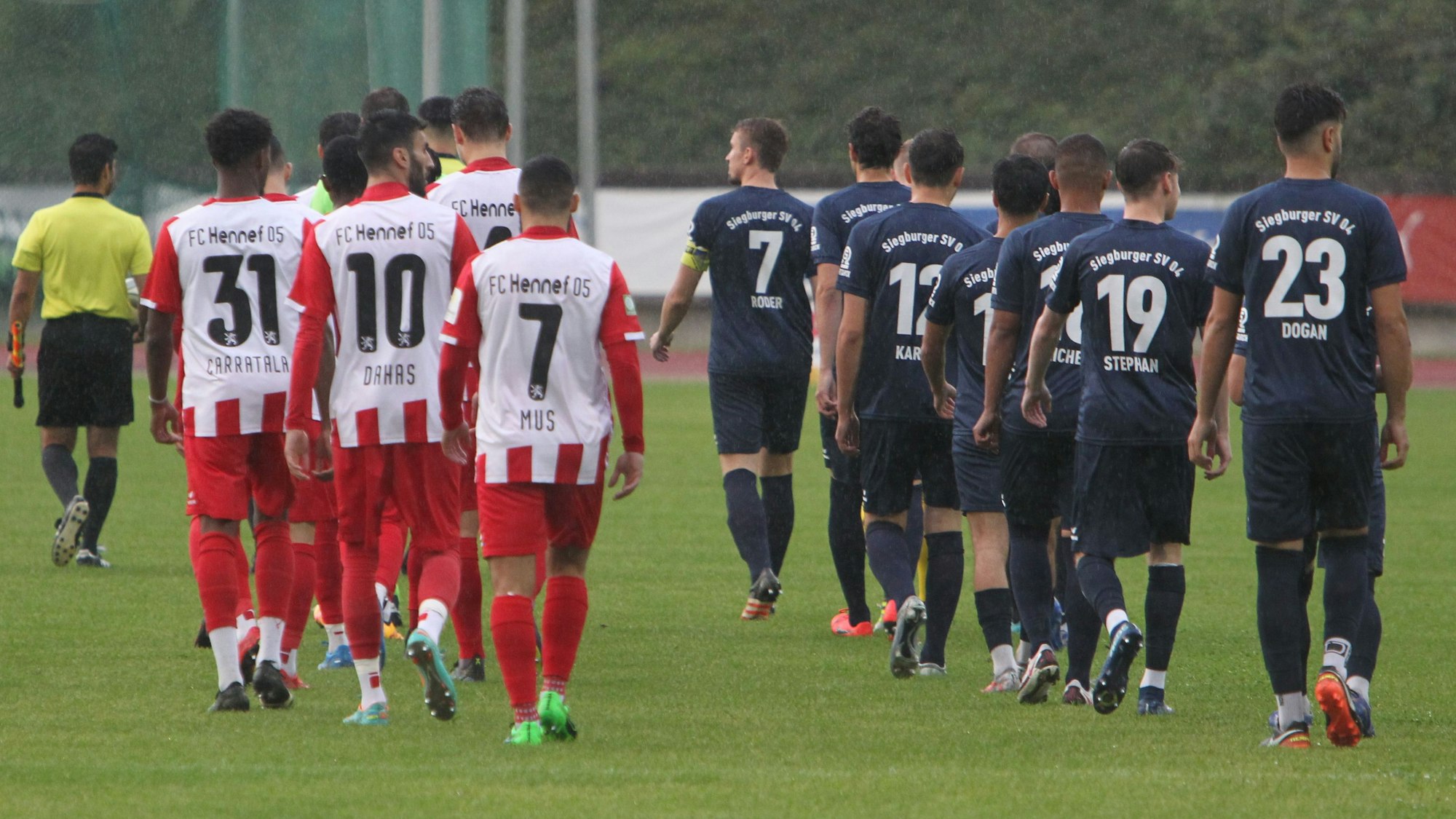 Diese Fußballer haben es am Wochenende in die Elf des Tages geschafft.