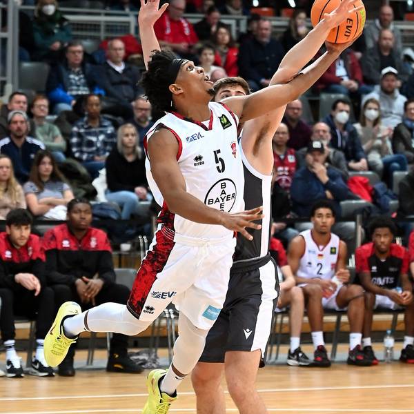 17.12.2022,-Basketball-Bayer Giants Leverkusen-Vechta
vorne: Kadre Gray (Bayer)
Foto: Uli Herhaus