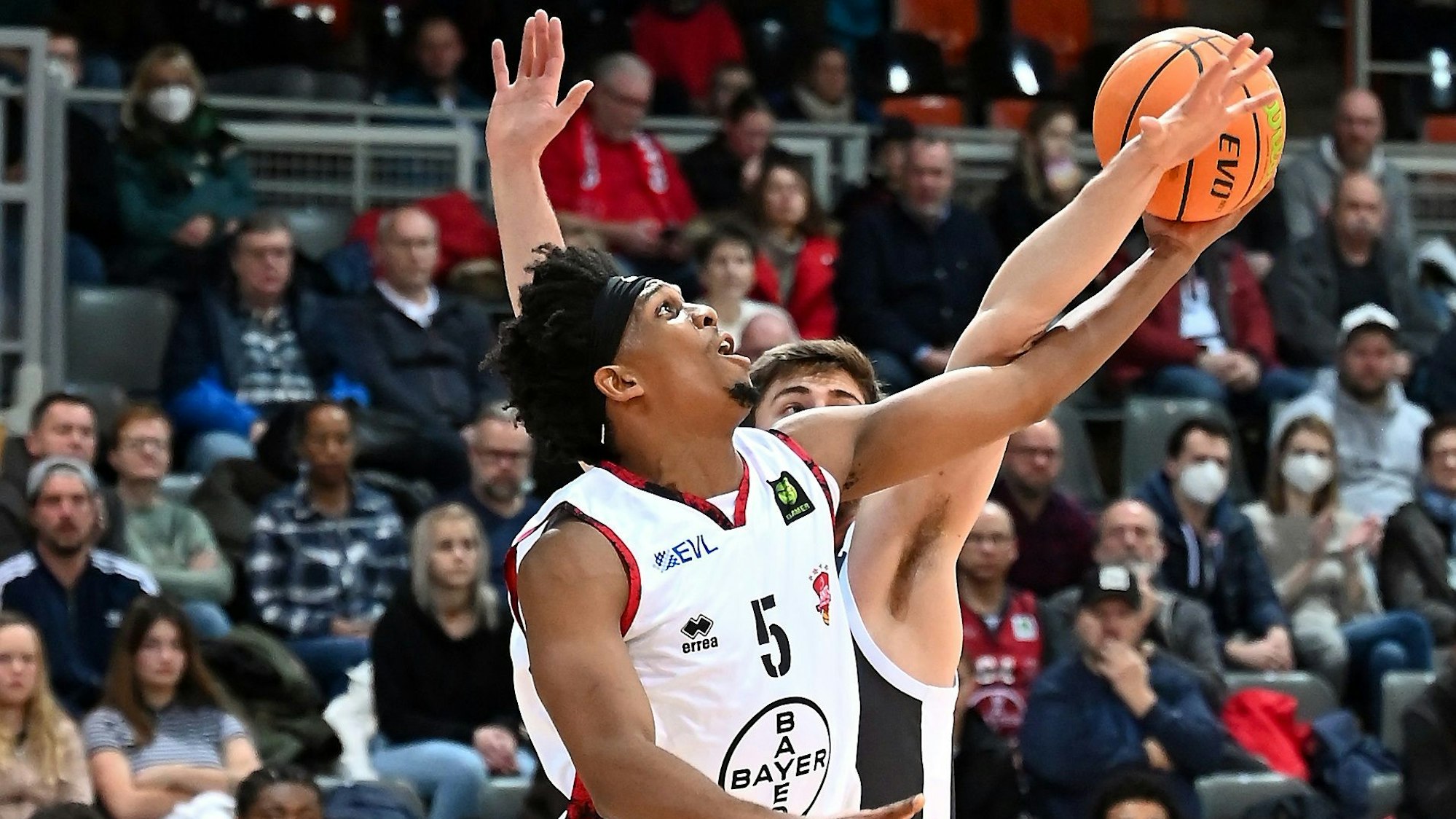 17.12.2022,-Basketball-Bayer Giants Leverkusen-Vechta
vorne: Kadre Gray (Bayer)
Foto: Uli Herhaus