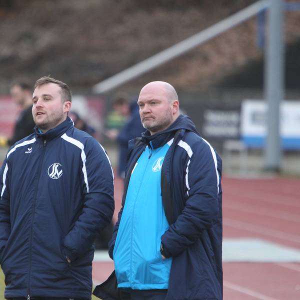 Trainer Alexander Voigt (rechts) und sein Assistent Daniel Jamann