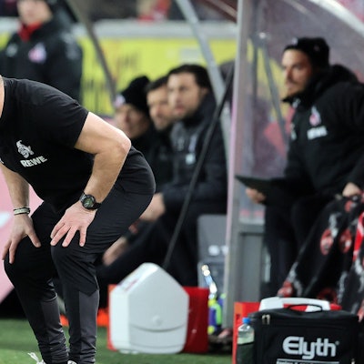 Steffen Baumgart hat die Entwicklung seiner Mannschaft genau im Blick.