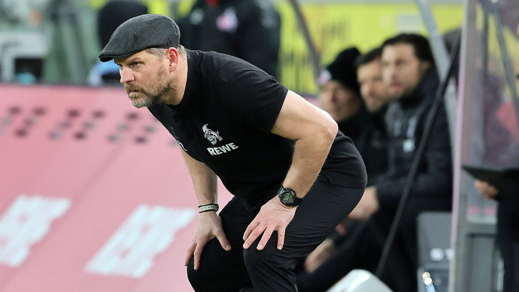 Steffen Baumgart hat die Entwicklung seiner Mannschaft genau im Blick.