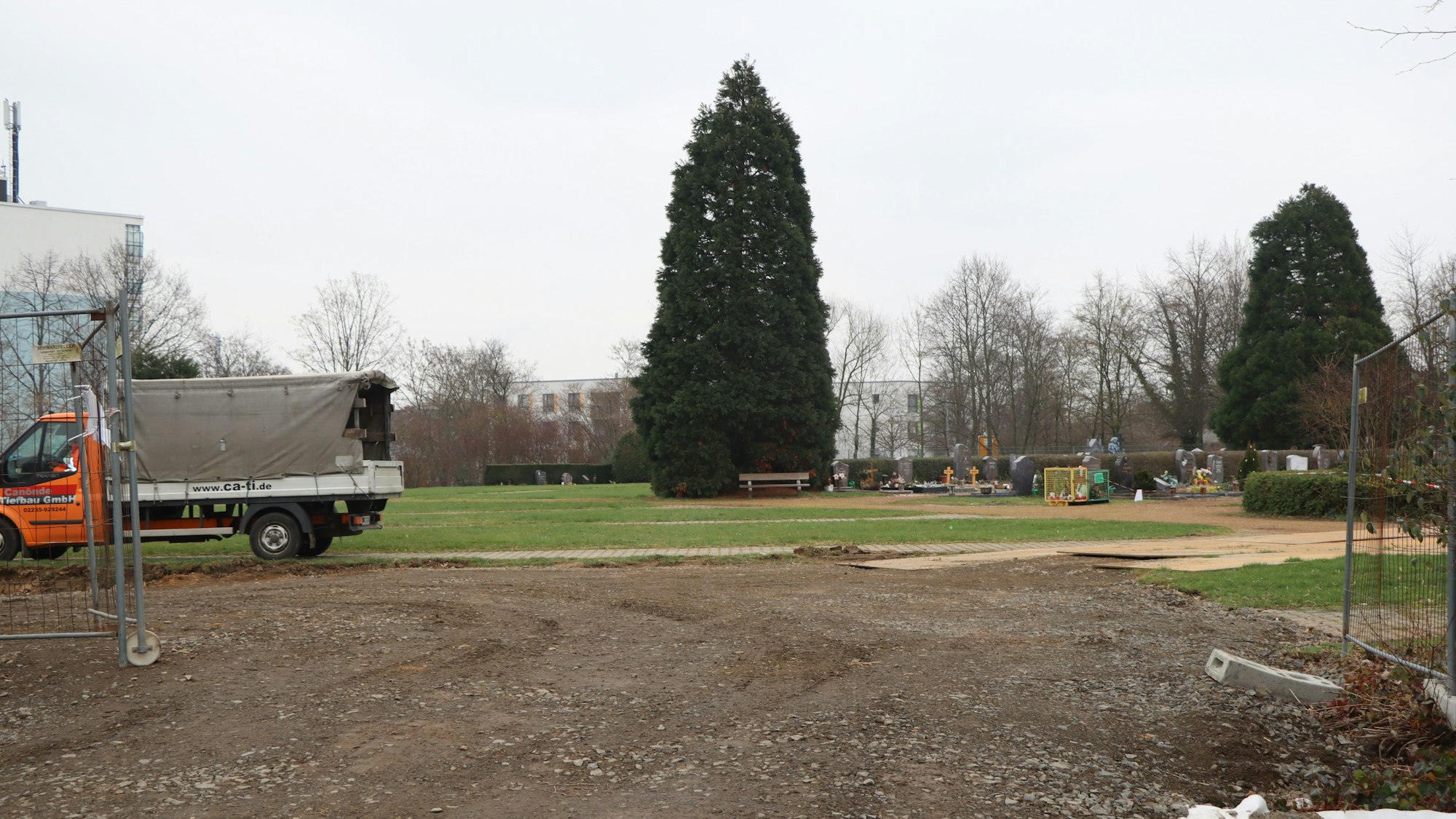 Das Foto zeigt das Areal für die neue Wohnanlage für Geflüchtete in Frechen.