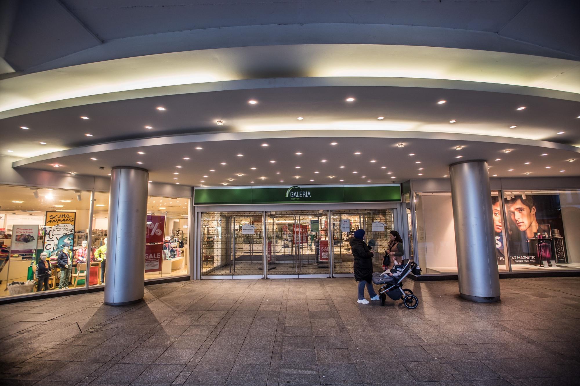 Galeria Kaufhof, Hauptstraße, Wiesdorfer Platz. Foto: Ralf Krieger