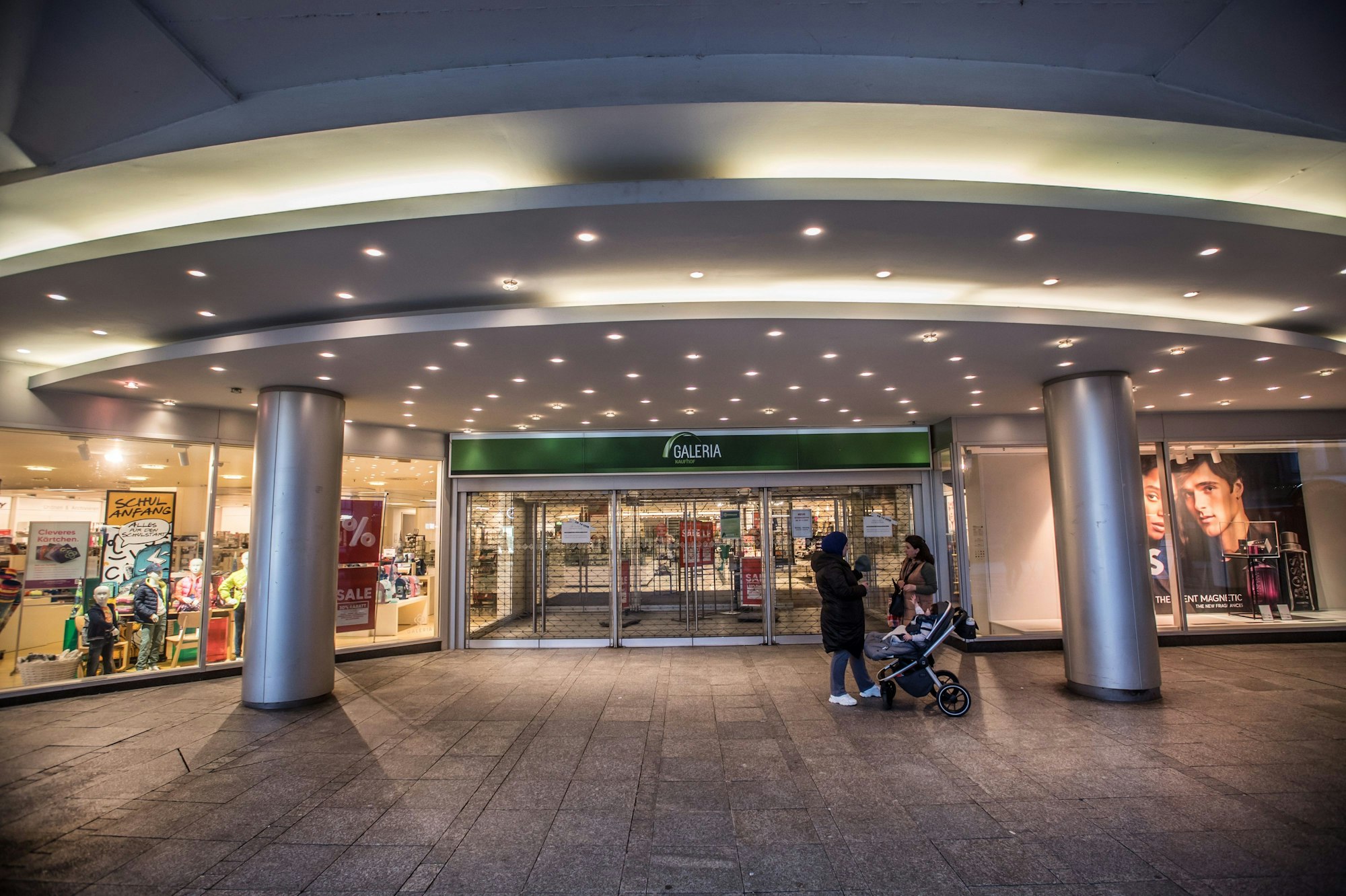 Galeria Kaufhof, Hauptstraße, Wiesdorfer Platz. Foto: Ralf Krieger