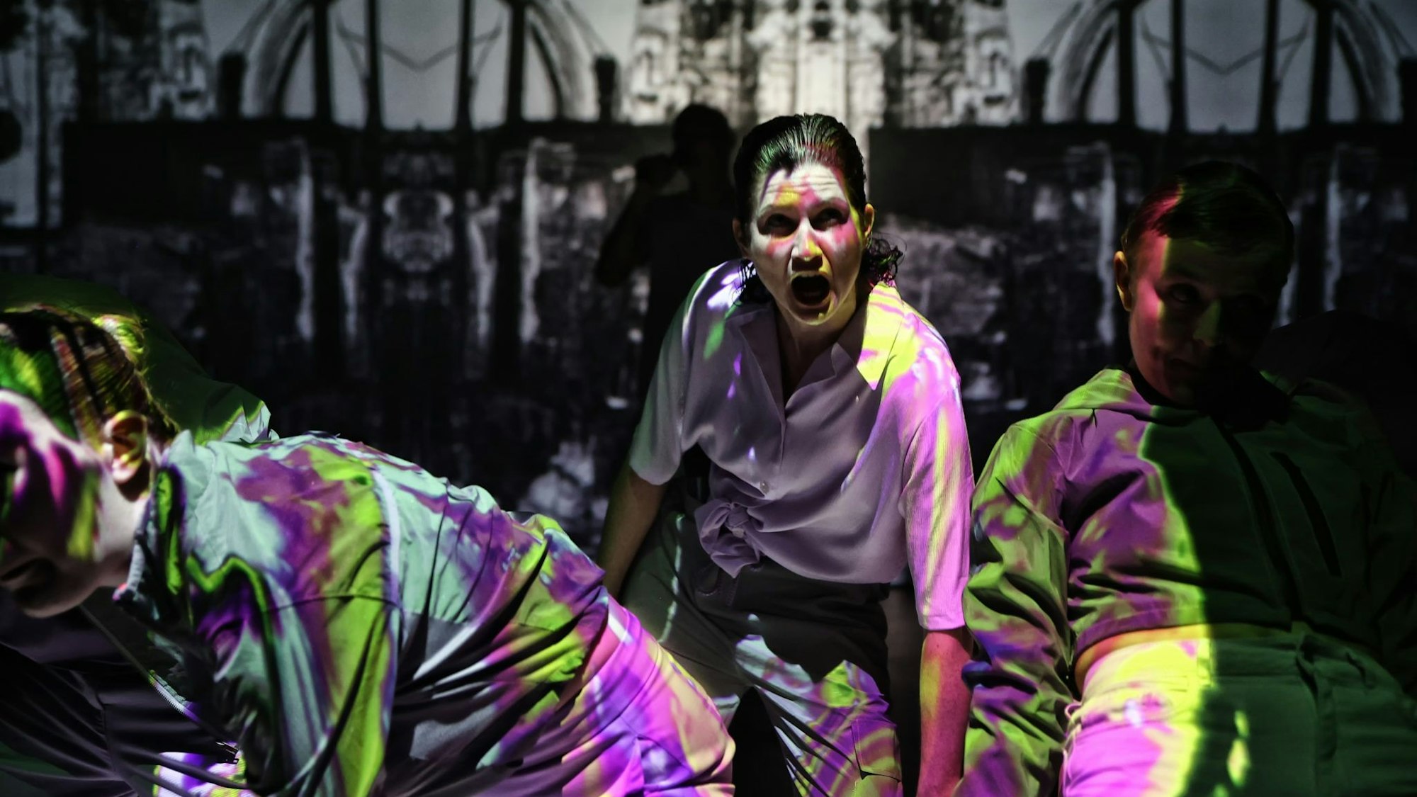 Szene aus "Shitty Vol.1" Analog Theater