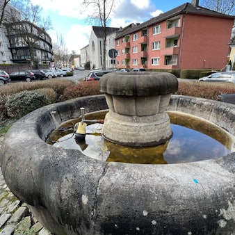 Weltersbachbrunnen an der Straße An St. Remigius in Opladen