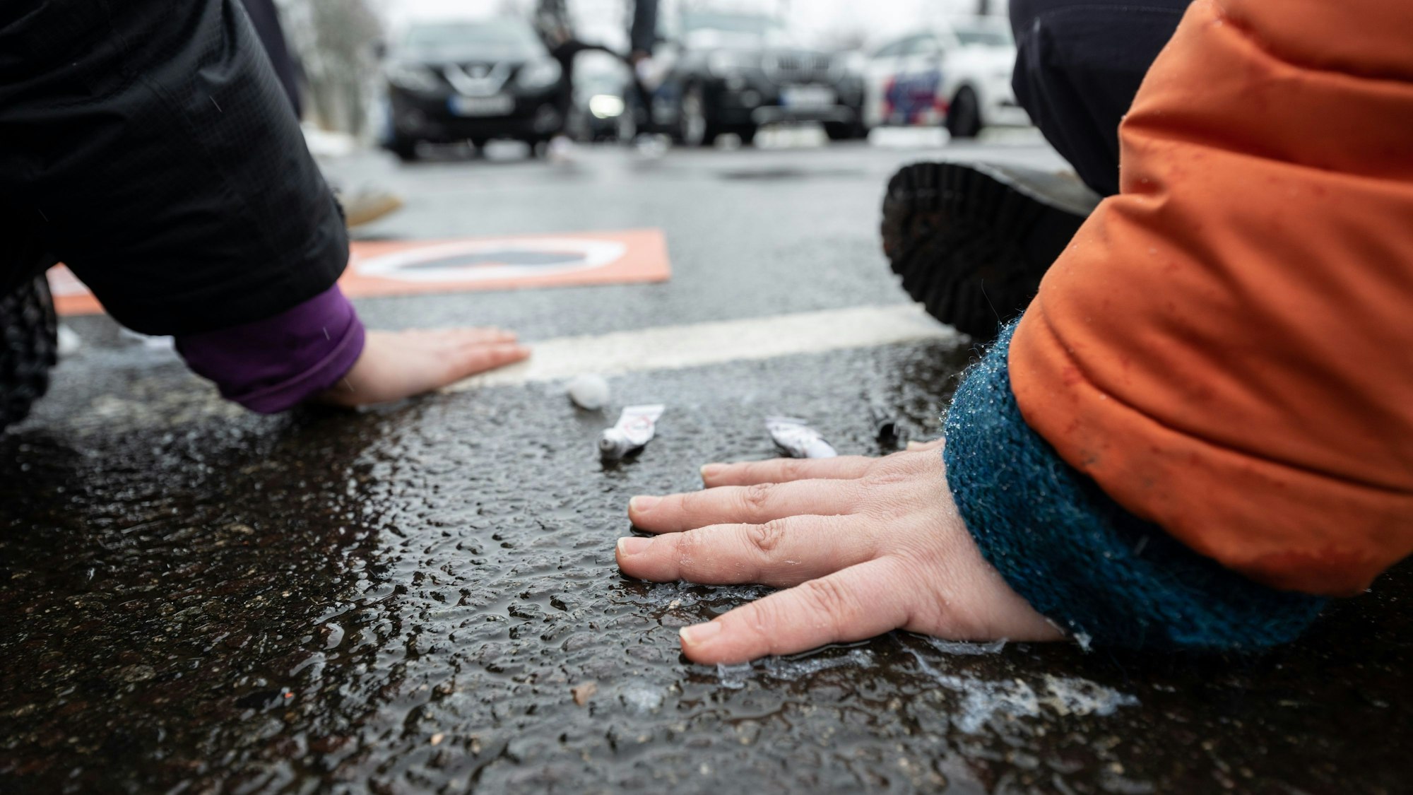 „Klima-Kleber“ in Leipzig (Symbolbild)