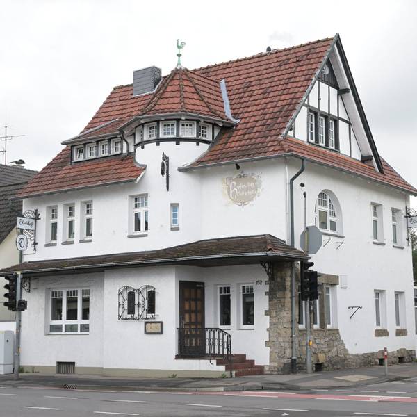 Außenaufnahme des Olivenhofs in Schildgen.