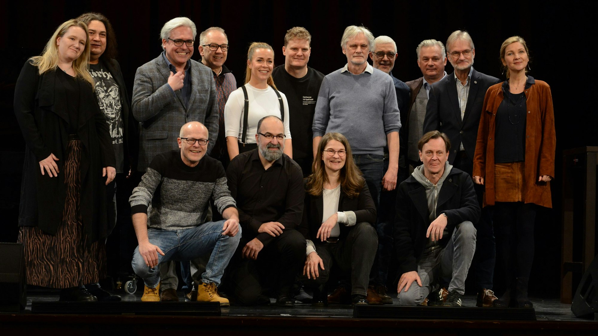 15.03.2023, Köln: Teilnehmende des Frühjahrsprogramm der Volksbühne am Rudolfplatz. Foto: Stefan Worring