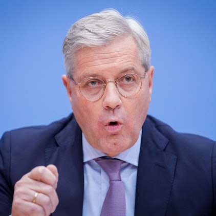 Norbert Röttgen bei einer Pressekonferenz