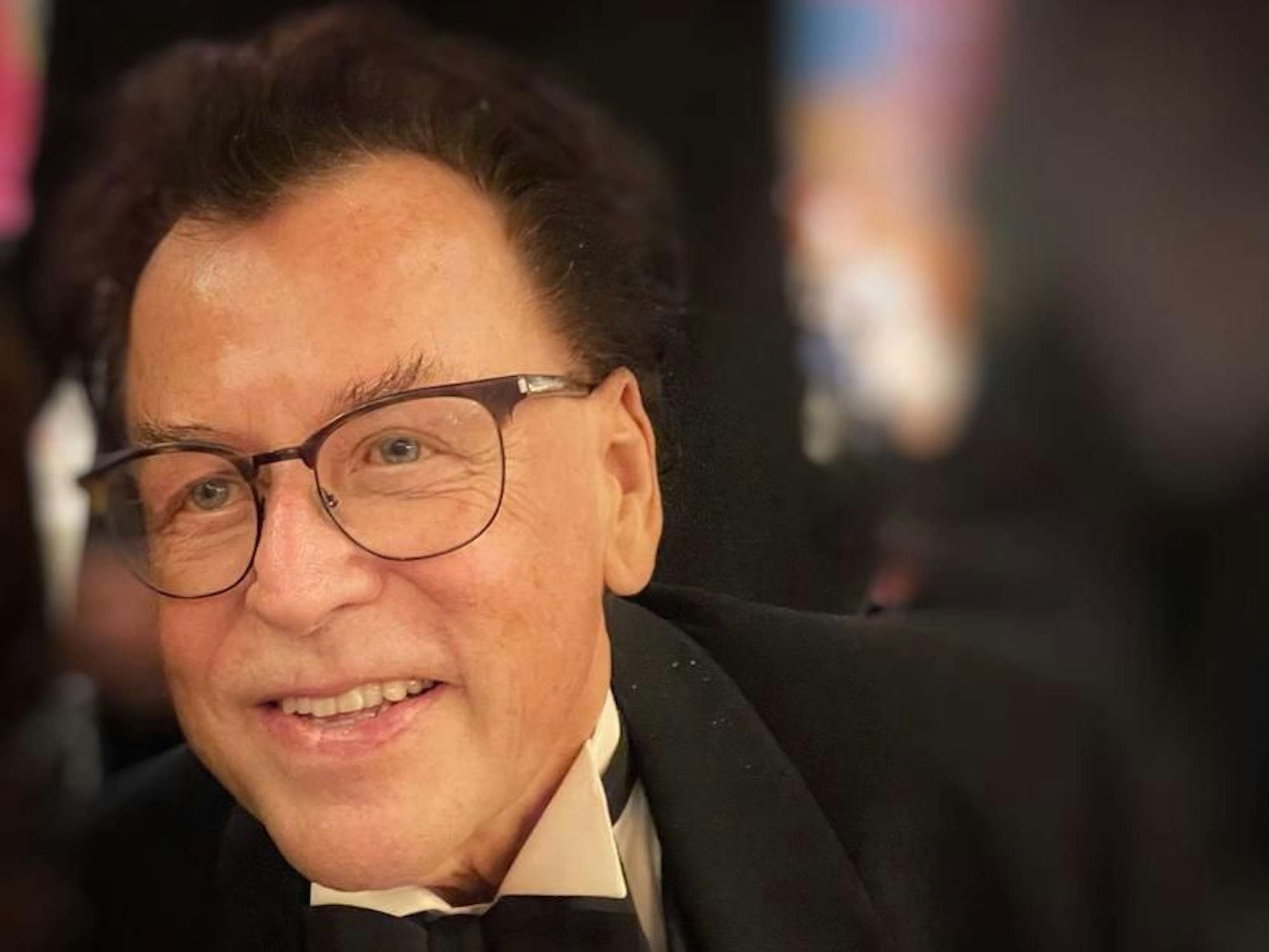 Detlef Gysan lächelt in die Kamera.