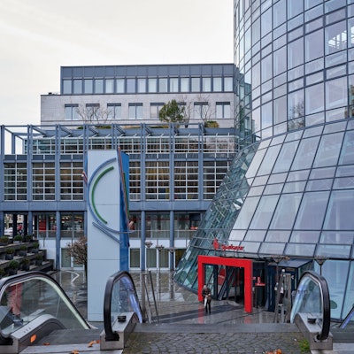 Die Außenansicht der Sparkasse Köln-Bonn an der Hahnenstraße. Foto: Christian Festag