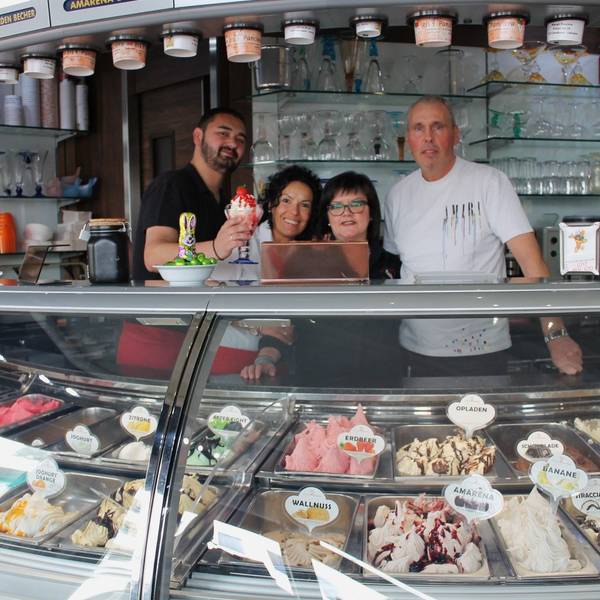 Das Team vom Panciera (v.l.): Filipe Abrantes, Cidalia Costa(Geschäftsführerin), Walter Panciera (Inhaber) und Adelaide Margues.