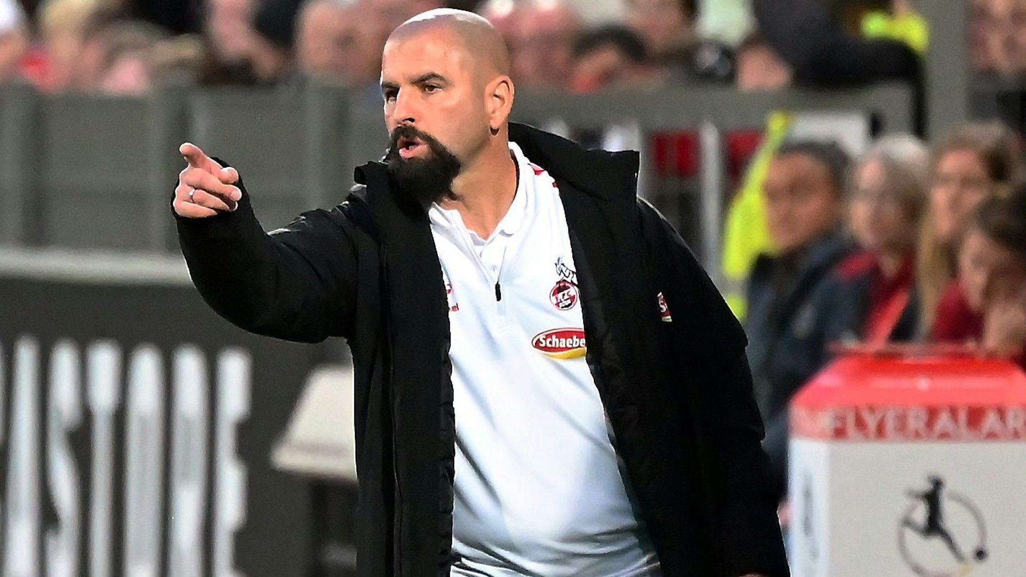 23.09.2022, Fussball-Frauen-Bayer Leverkusen - FC Köln
TR: Sascha Glass (Köln)
Foto: Uli Herhaus