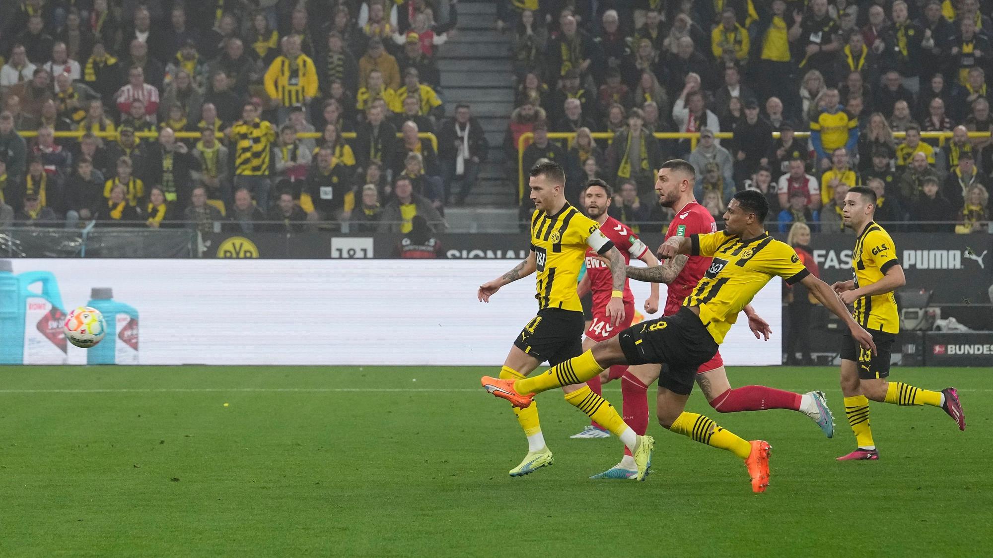 Haller schießt das 2:0