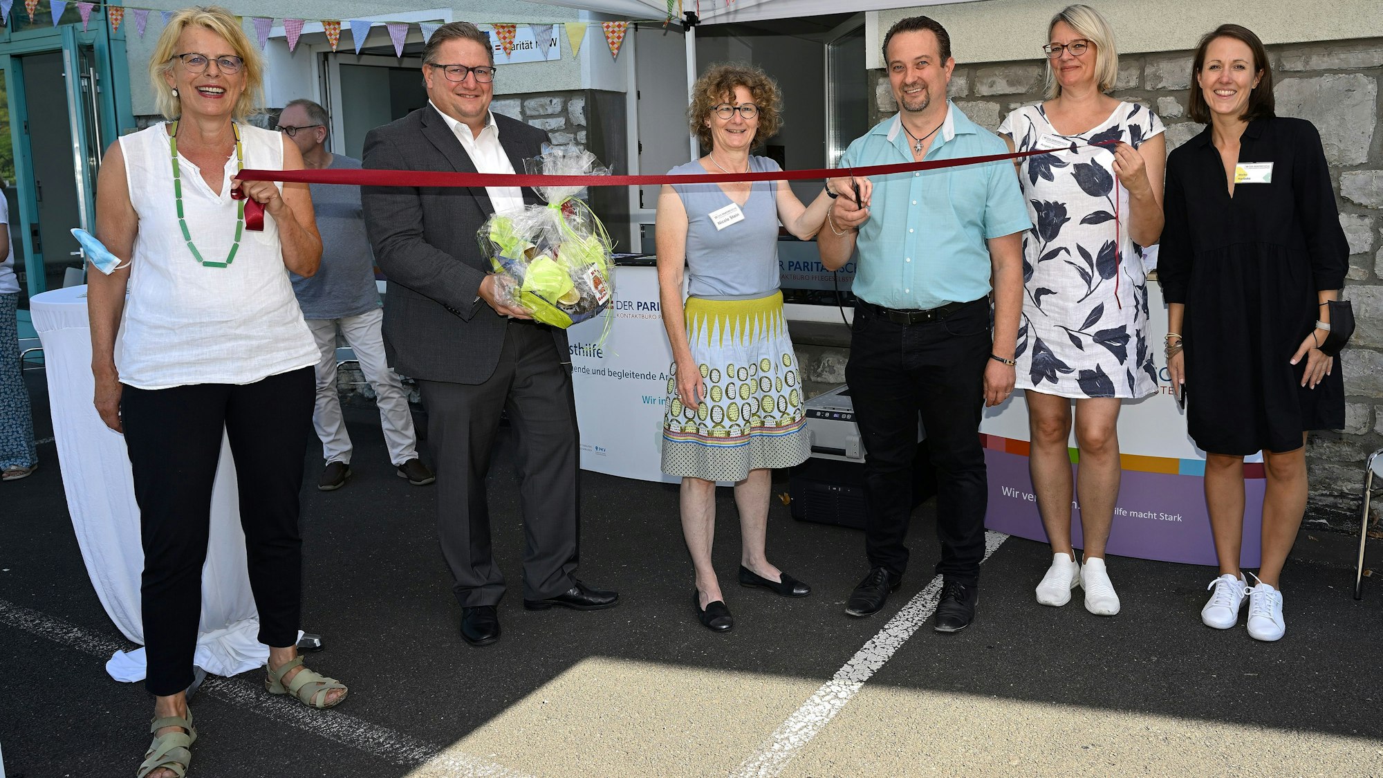 Offizielle Eröffnung der Selbsthilfe-Kontaktstelle im Rheinisch-Bergischen Kreis.