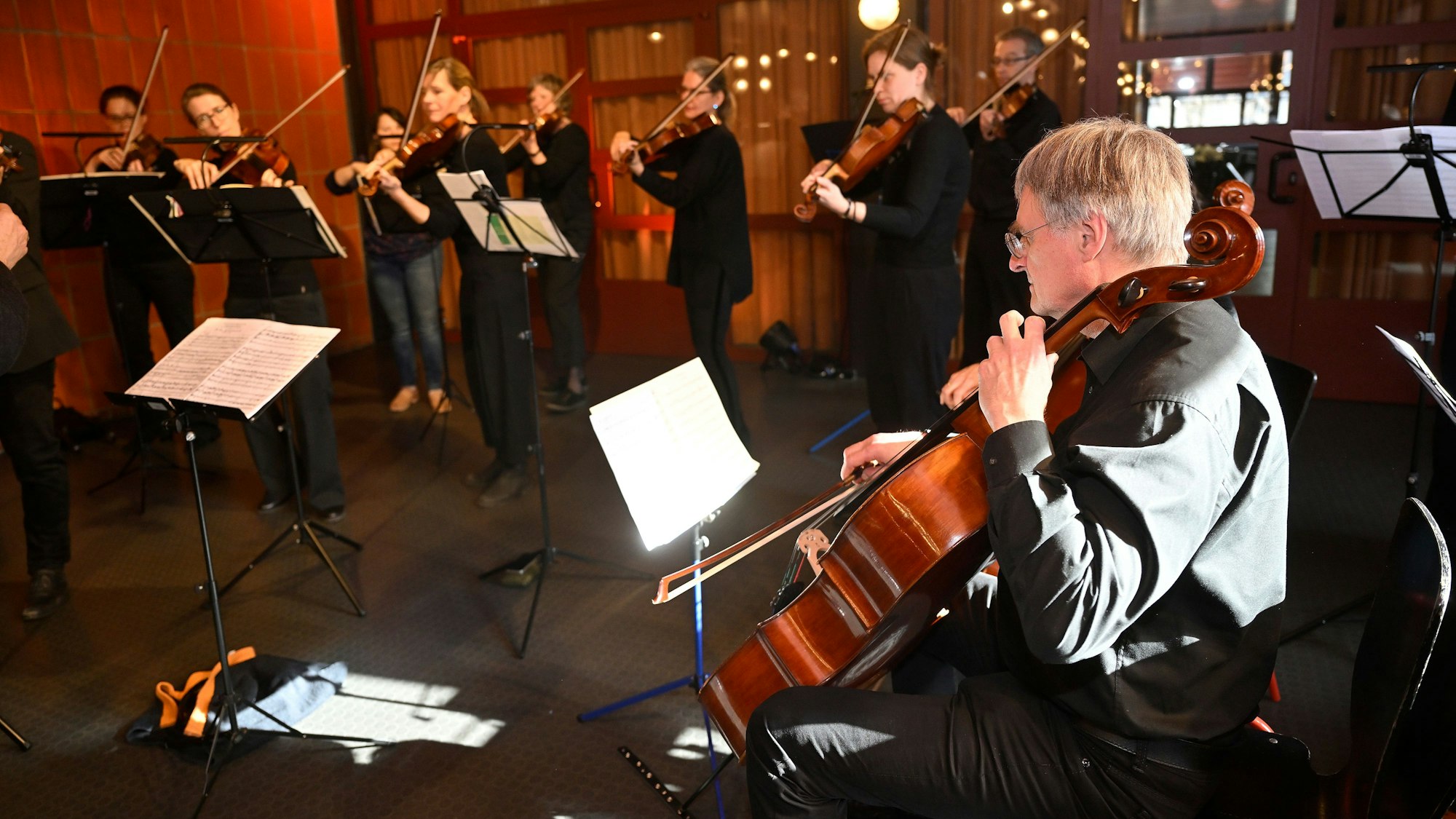 Das Ensemble 07 beim Wandelkonzert in Bergisch Gladbach.