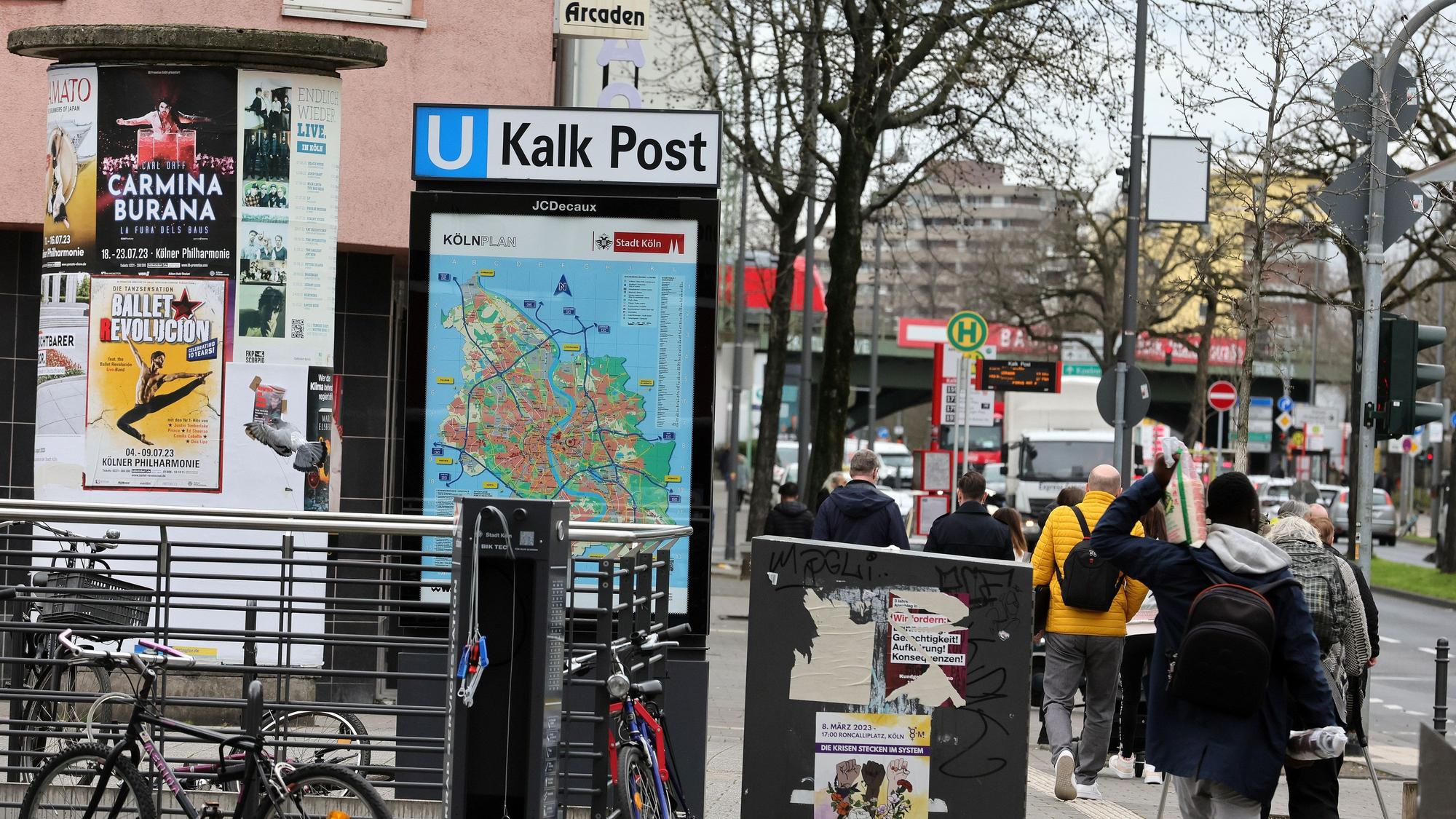 Die Haltestelle Kalk-Post