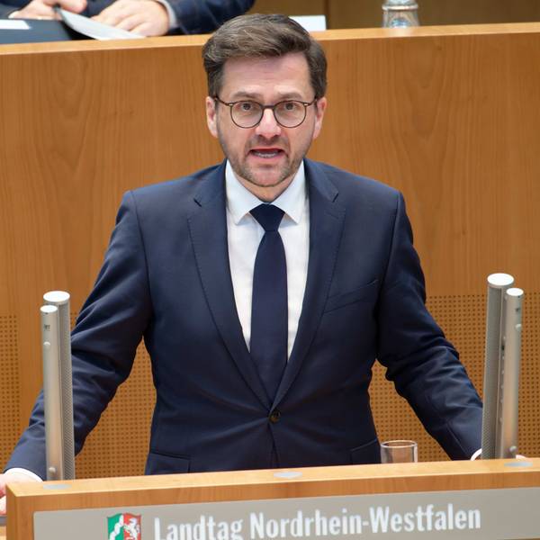 Thomas Kutschaty ist als Vorsitznder der SPD in Nordrhein-Westfalen zurückgetreten. (Archivbild)