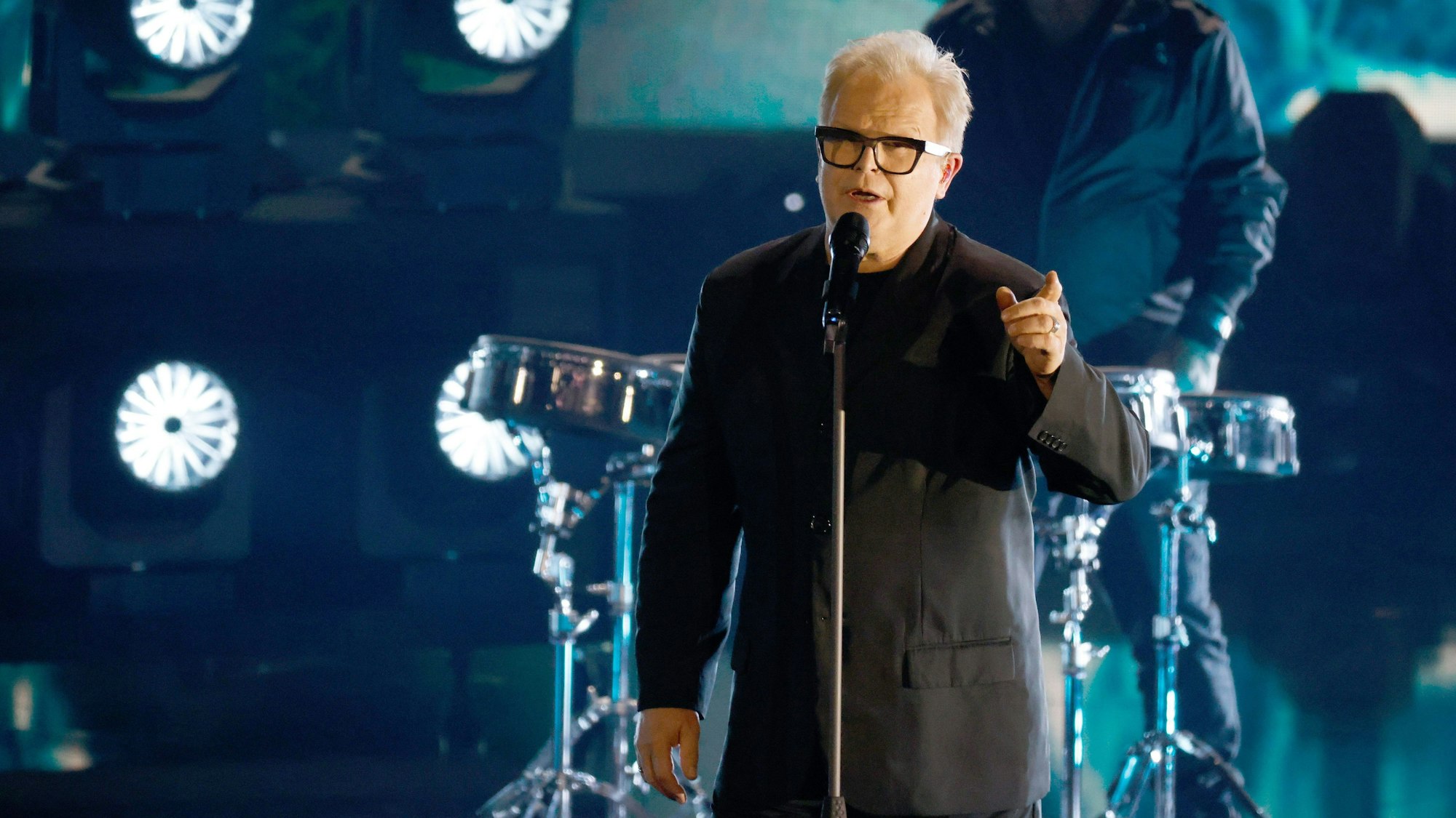 Baden-Württemberg, Friedrichshafen: Musiker Herbert Grönemeyer tritt bei der ZDF-Show "Wetten, dass..?" auf.
