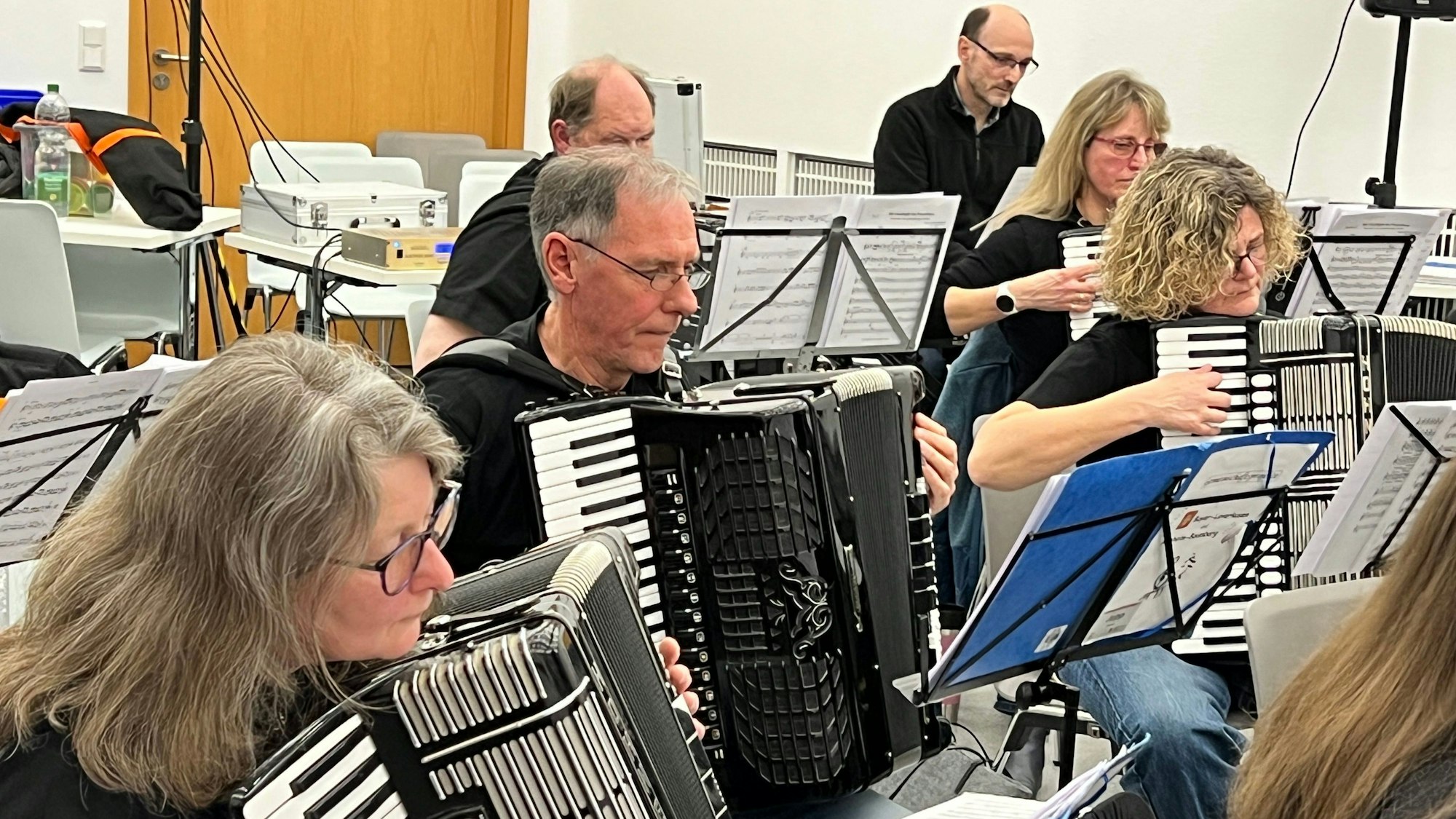 Bayer Akkordeonorchester Probenarbeit