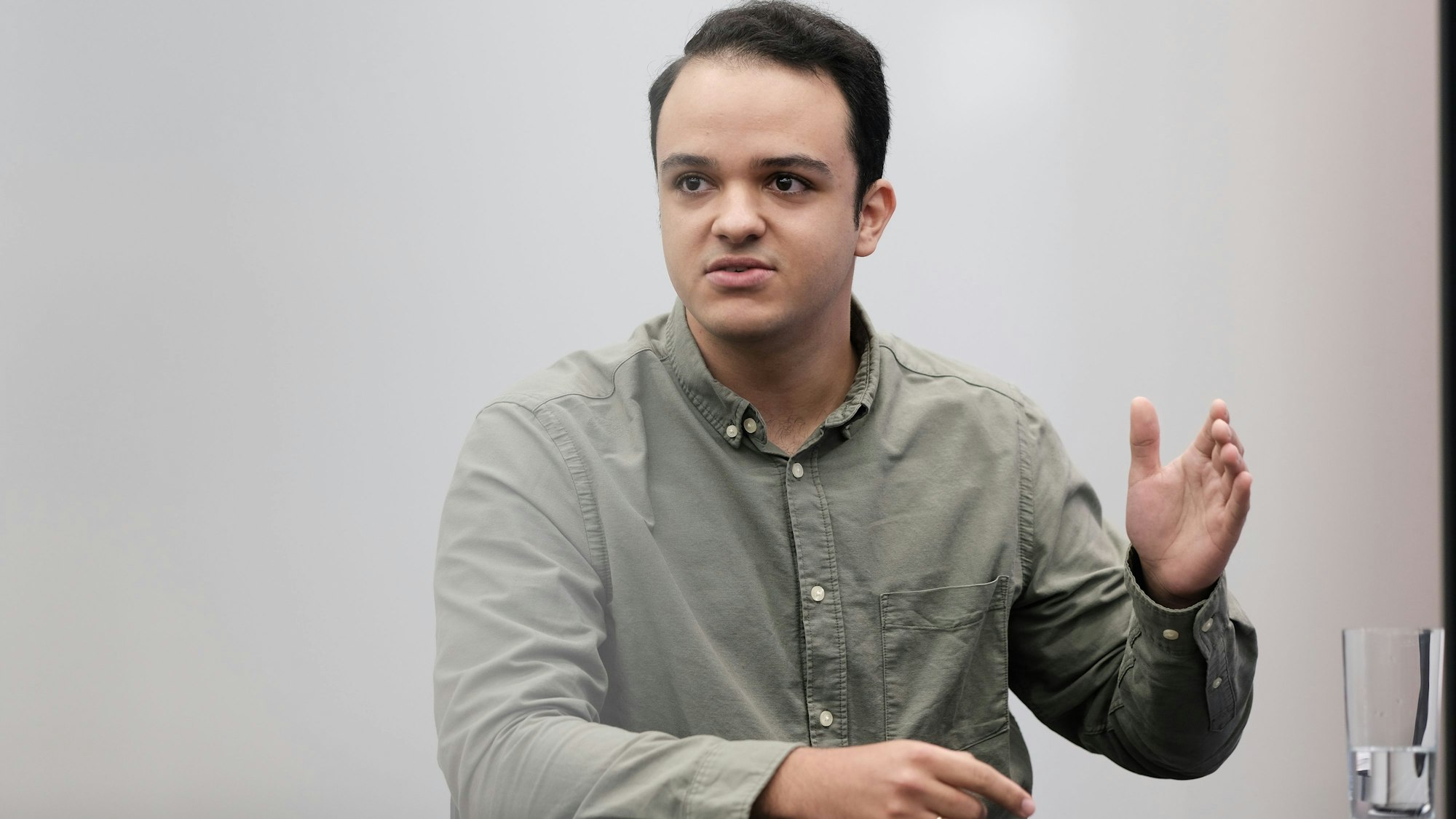 Das Bild zeigt den JU-Vorsitzenden Alexander Yohannes.