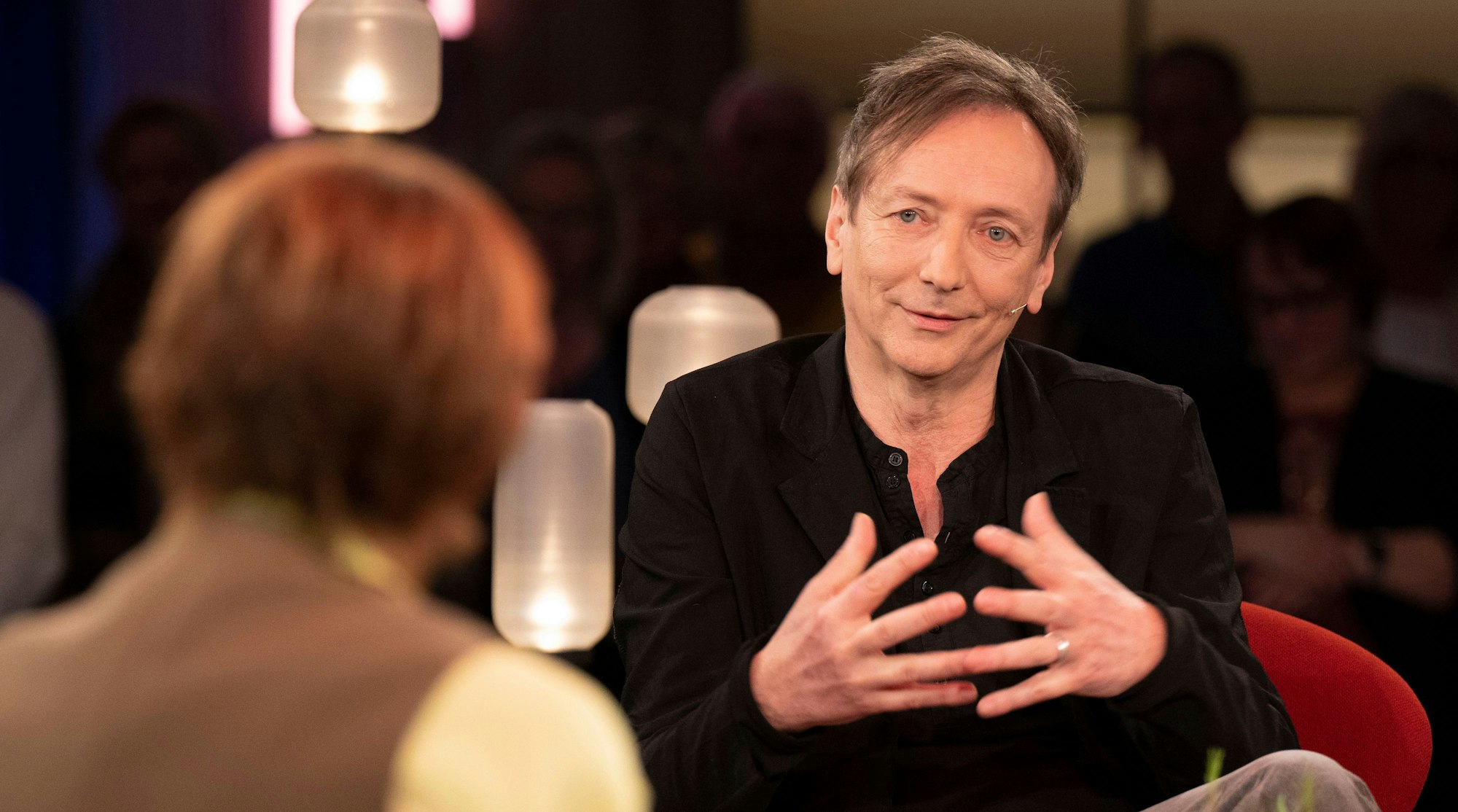 Volker Bertelmann beim Kölner Treff.